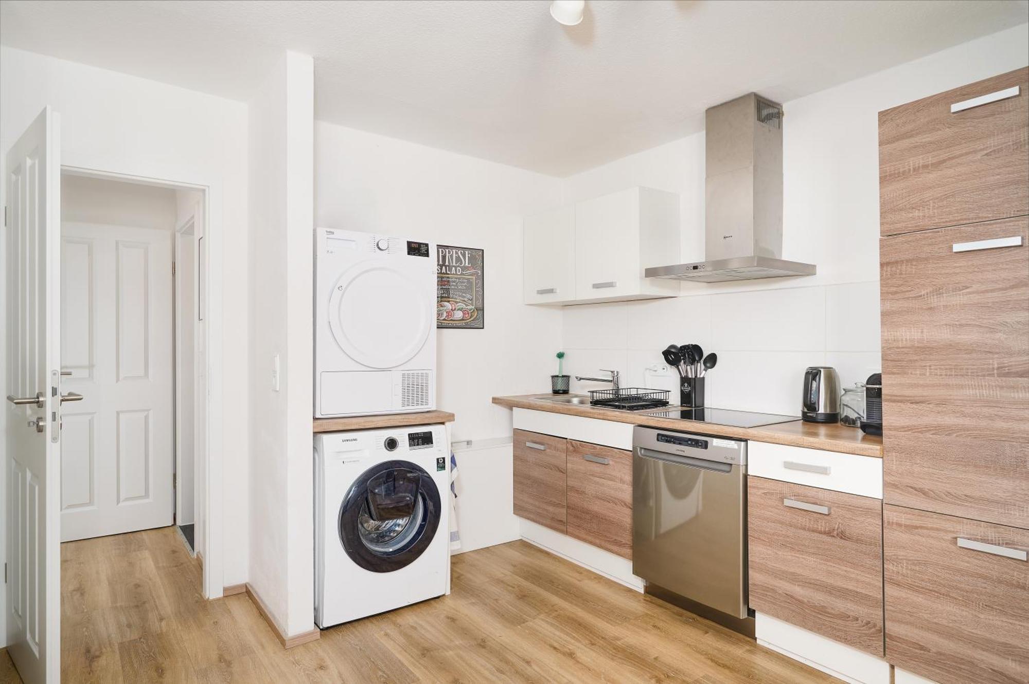 Apartment Gemuetliche Und Zentrale Dachwohnung Mit Parkplatz Und Netflix