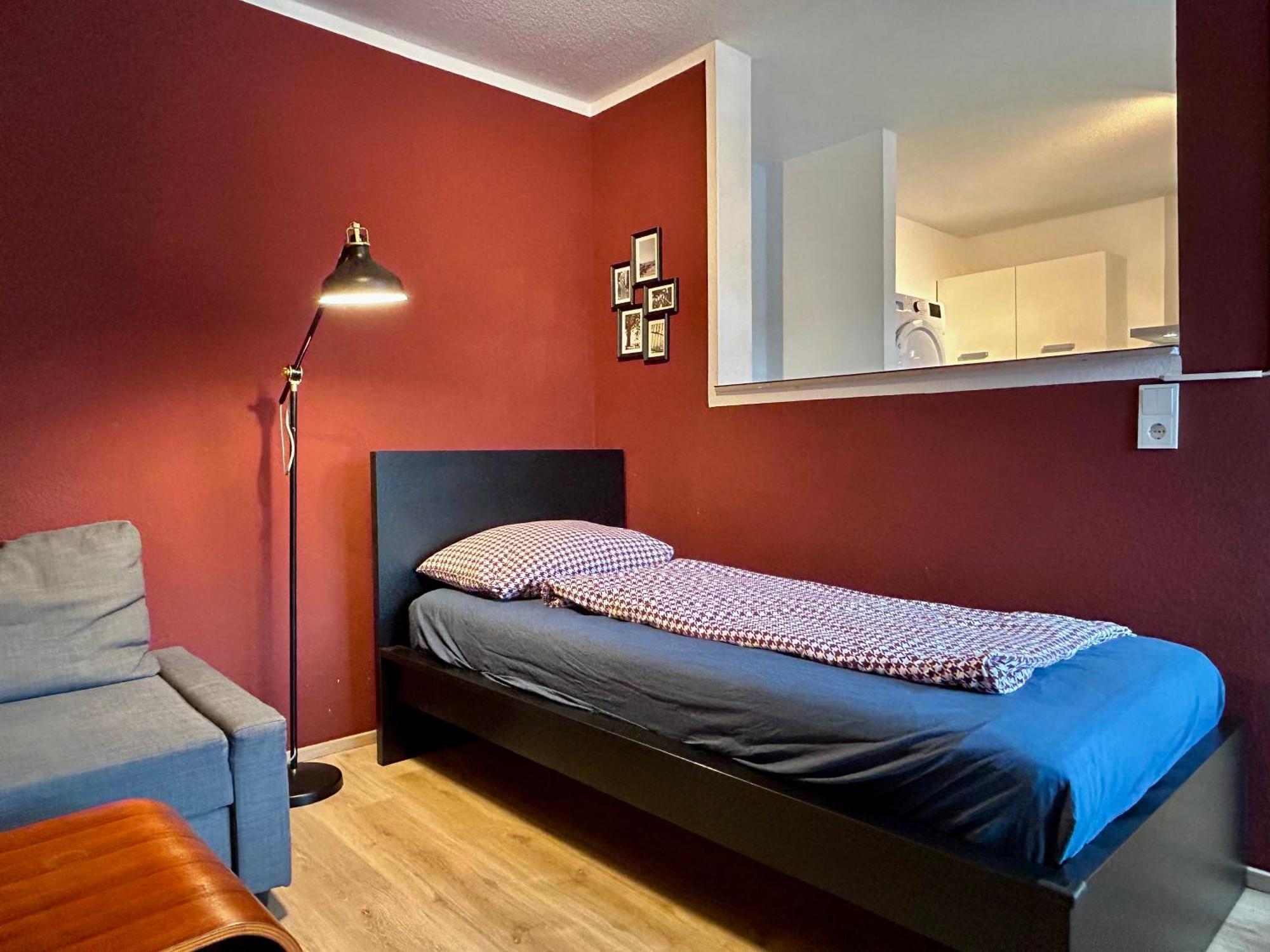Apartment Gemuetliche Und Zentrale Dachwohnung Mit Parkplatz Und Netflix