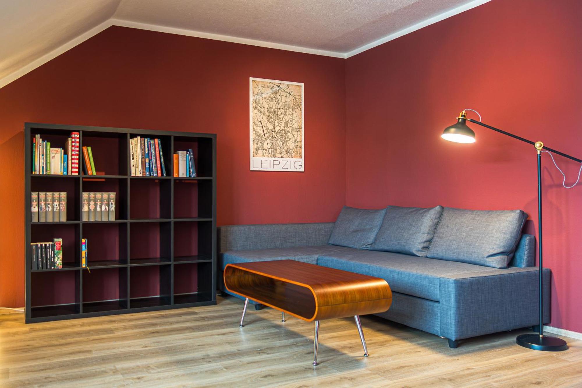Apartment Gemuetliche Und Zentrale Dachwohnung Mit Parkplatz Und Netflix *